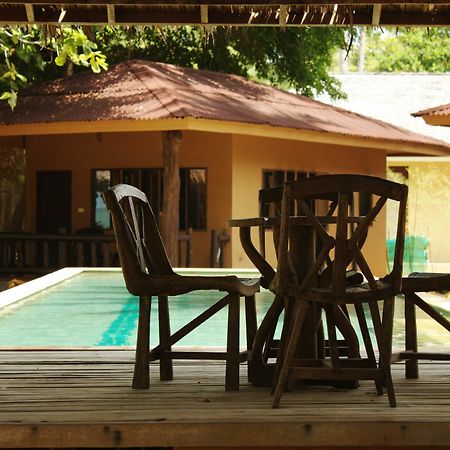 Melina Beach Front Bungalows Tha Lane Bay Bagian luar foto