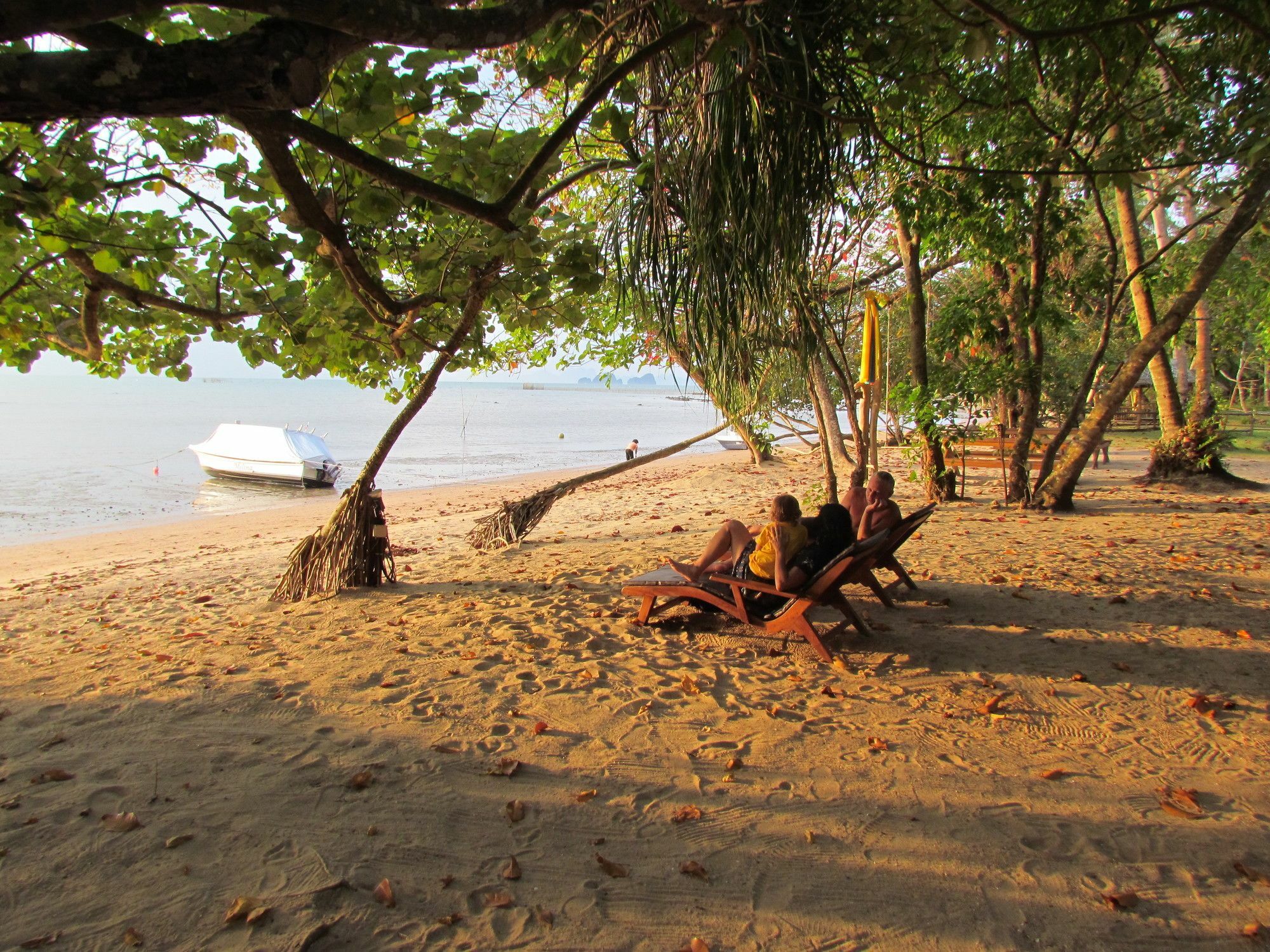 Melina Beach Front Bungalows Tha Lane Bay Bagian luar foto