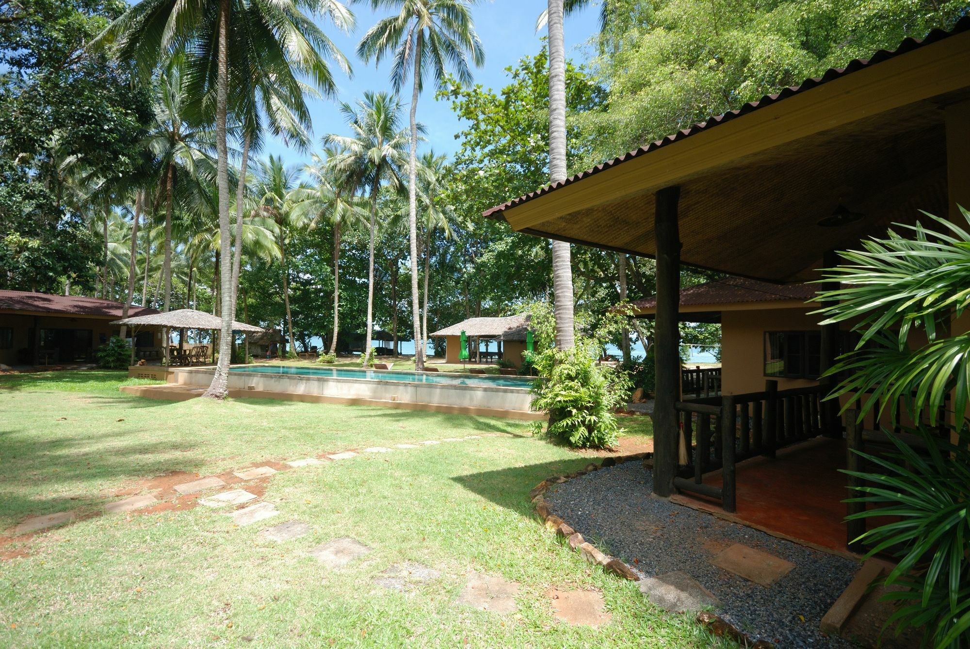 Melina Beach Front Bungalows Tha Lane Bay Bagian luar foto